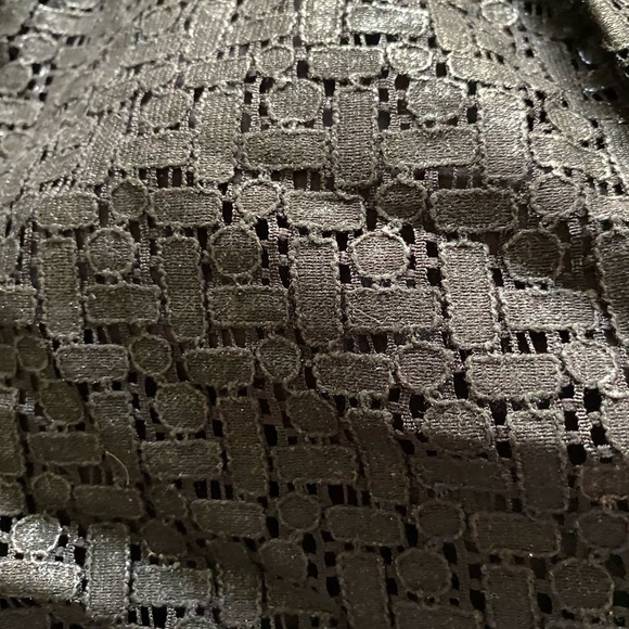 Shorts - Picture 2 of 4